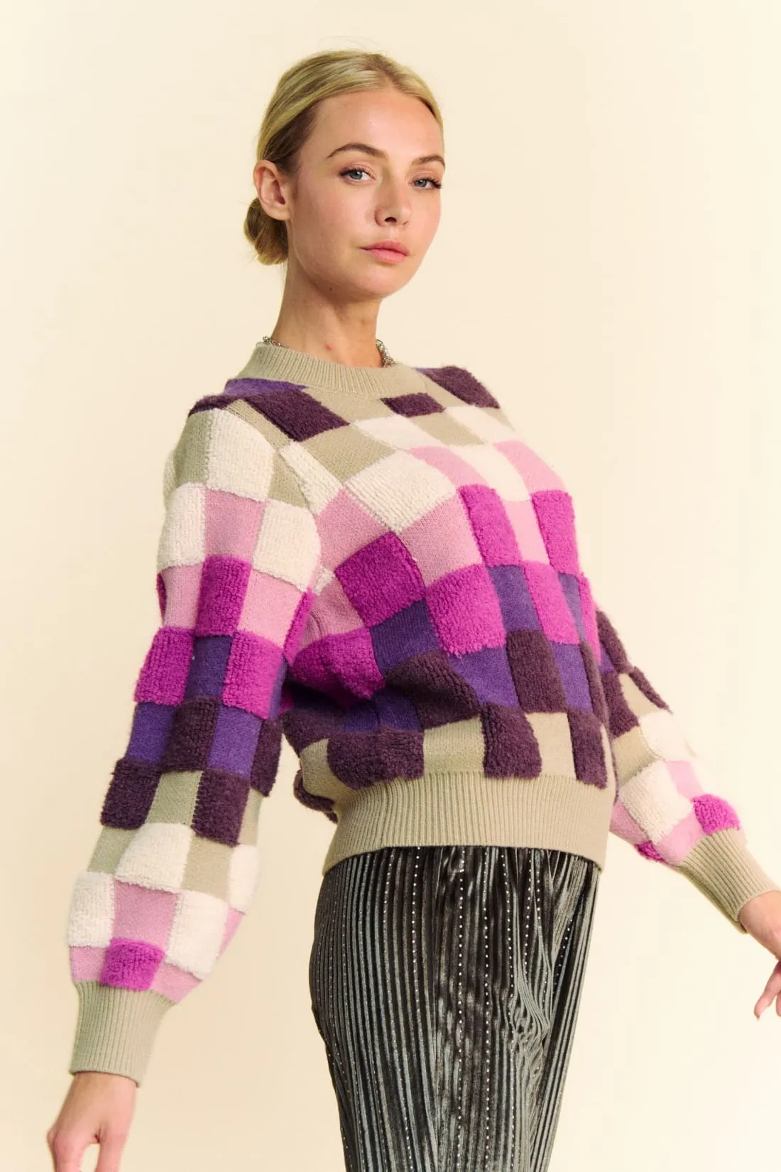 Checkered Round Neck Long Sleeve Sweater