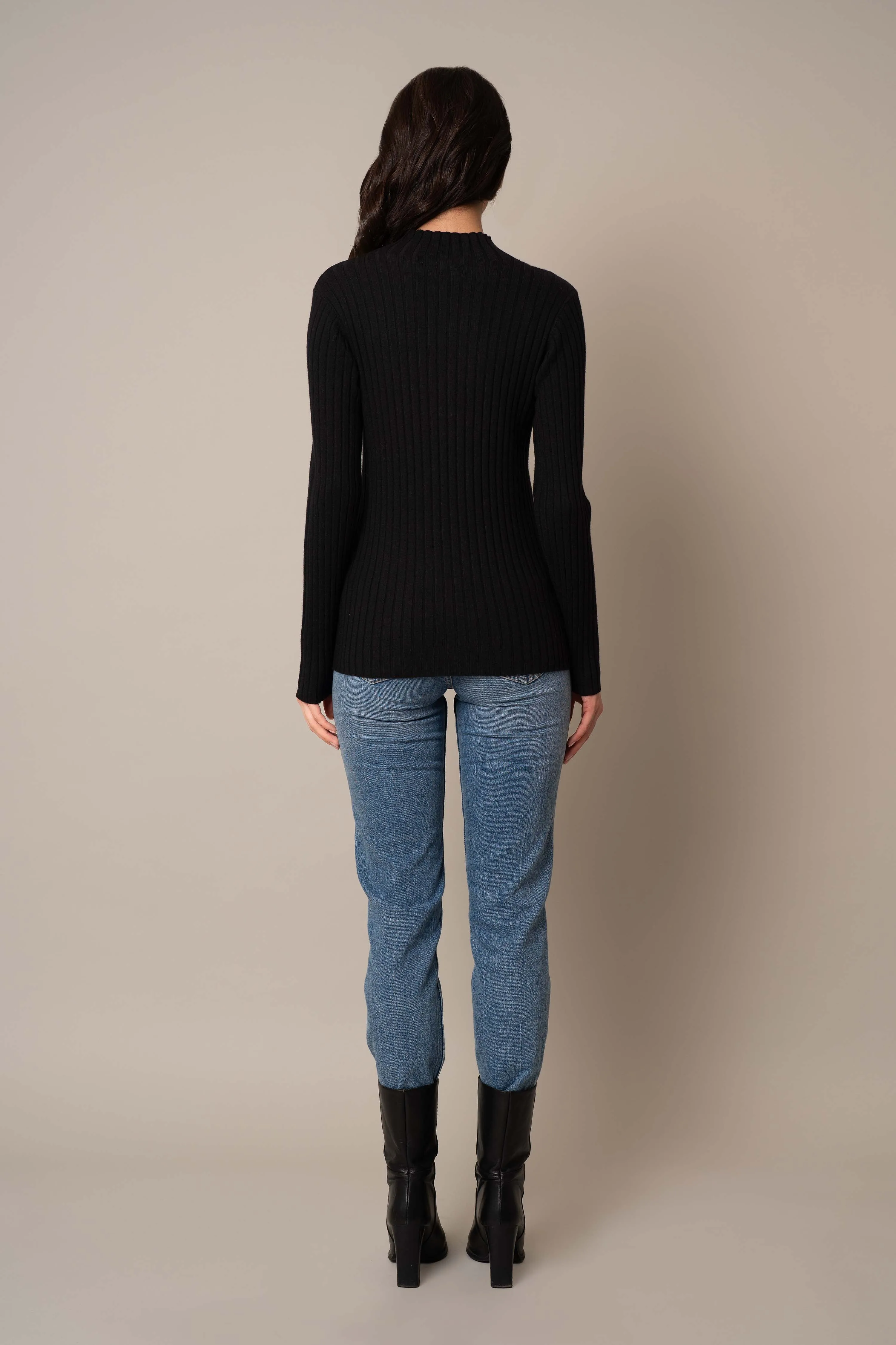 Mock Neck Ribbed Pullover