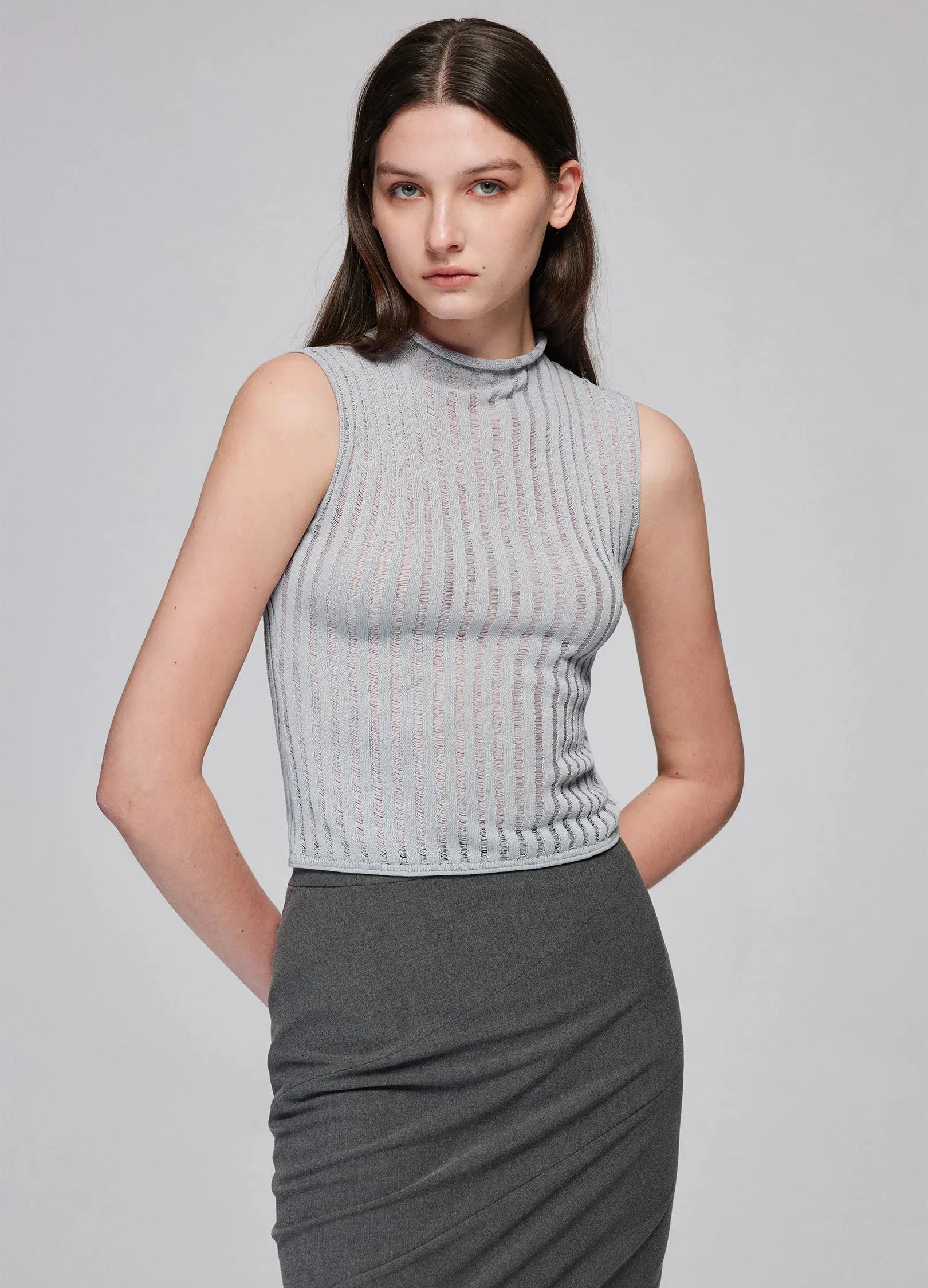 Ribbed Sleeveless Turtleneck