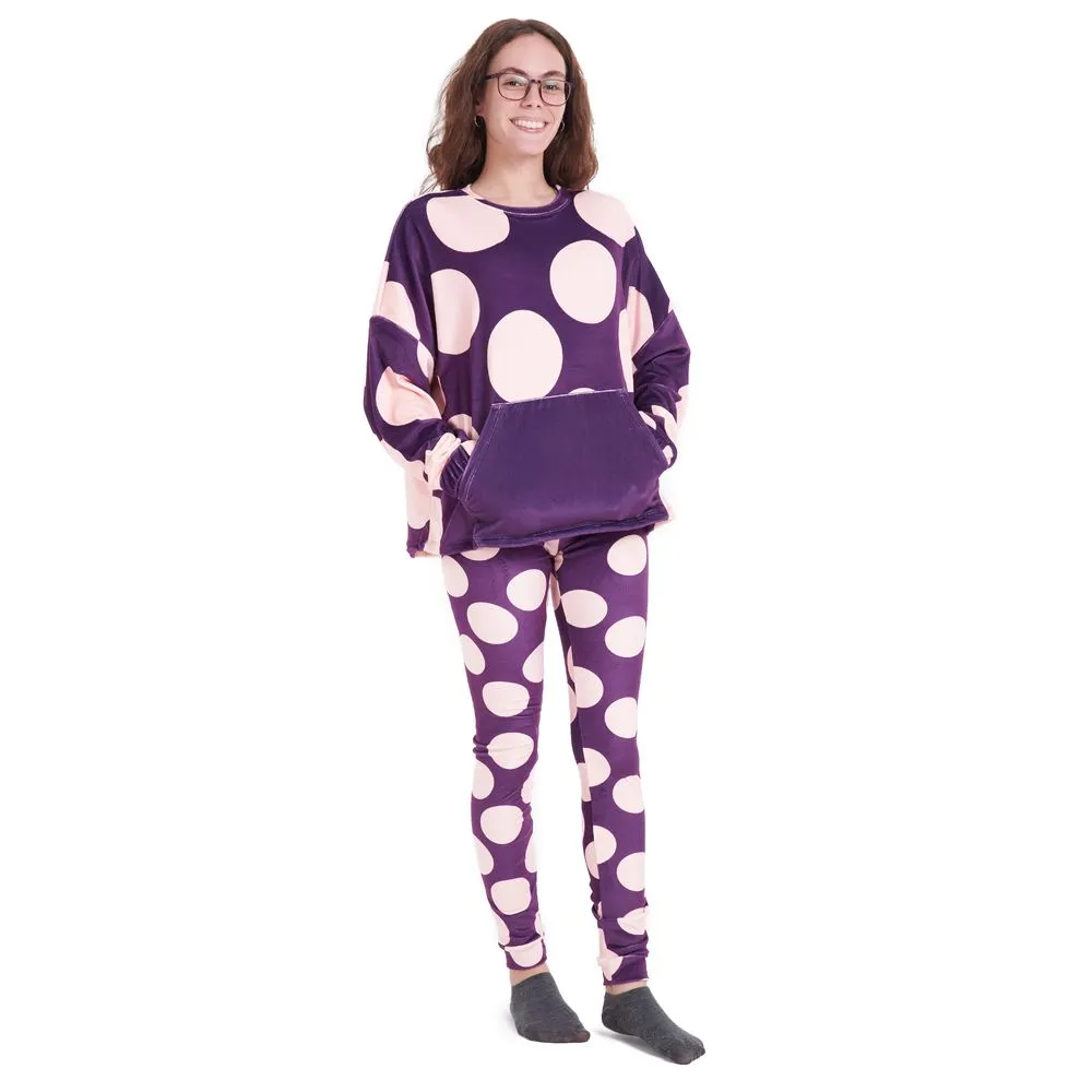 Women Winter Pajama Set Purple circles